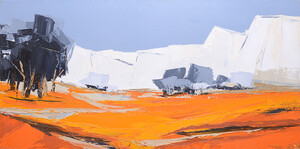 paysage, falaises blanches, sol orange d'automne, ciel nuageux, format paysage